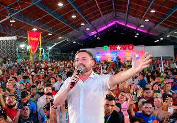Fábio Novo reúne 20 mil pessoas com a presença do governador para lançar plano de governo