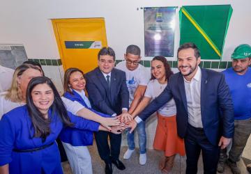 Rafael Fonteles inaugura reforma do Centro de Línguas em Teresina que passará atender cerca de dois mil estudantes
